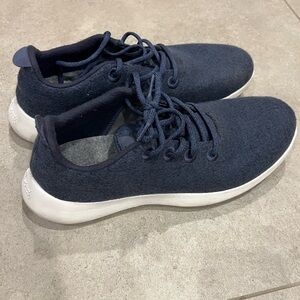 Allbirds Men's Wool Runner, hazy indigo, 11